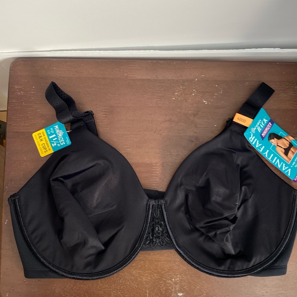 Vanity fair black bra